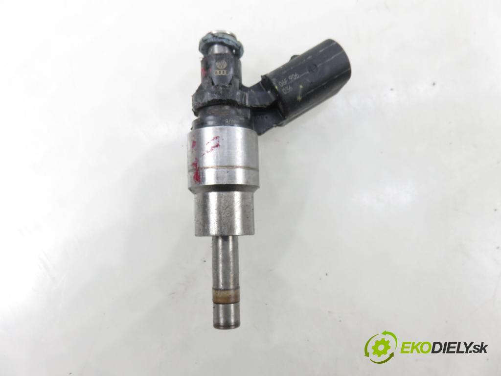 VW PASSAT B6 (3C2) SEDAN 2006 110,00 2.0 FSI - BVY 1984,00 vstrekovač 06F906036 (Vstrekovač paliva)