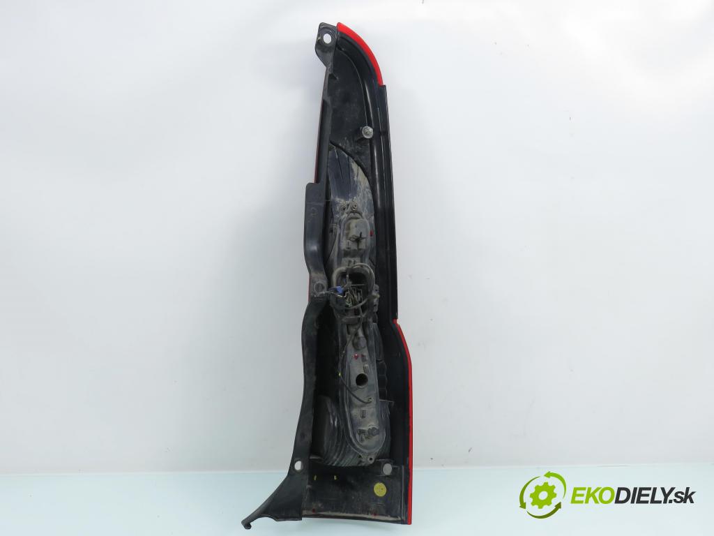 FIAT PANDA Van (169_) VAN 2007 51,00 1.3 D Multijet - 188 A8.000 1248,00 světlo levé zadní 51763009