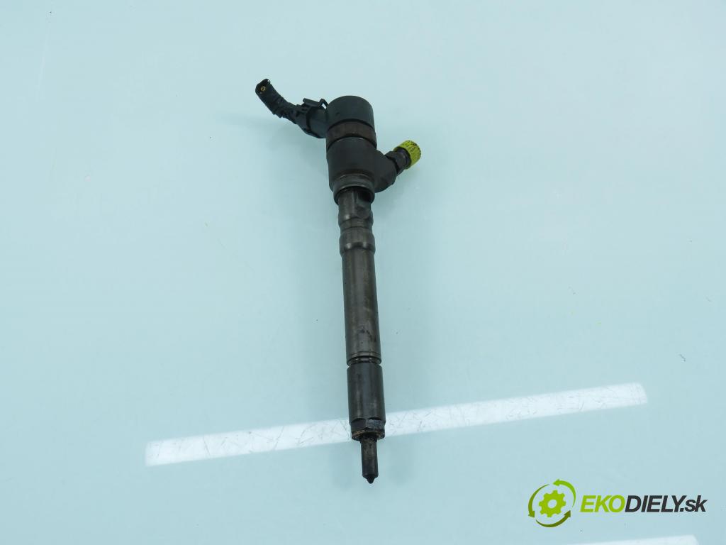 HYUNDAI TUCSON (JM) SUV 2006 83,00 2.0 CRDi 4WD 113 - D4EA 1991,00 vstrekovač 3380027900 ; 0445110126 (Vstrekovač paliva)