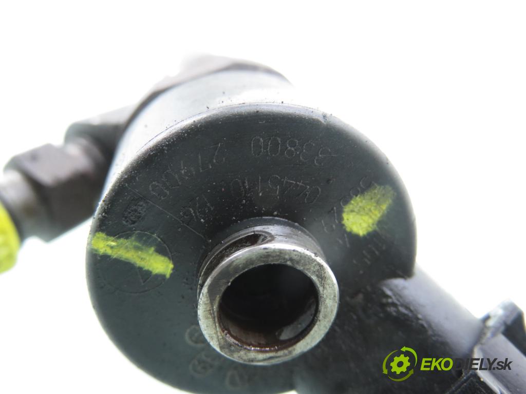 HYUNDAI TUCSON (JM) SUV 2006 83,00 2.0 CRDi 4WD 113 - D4EA 1991,00 vstrekovač 3380027900 ; 0445110126 (Vstrekovač paliva)