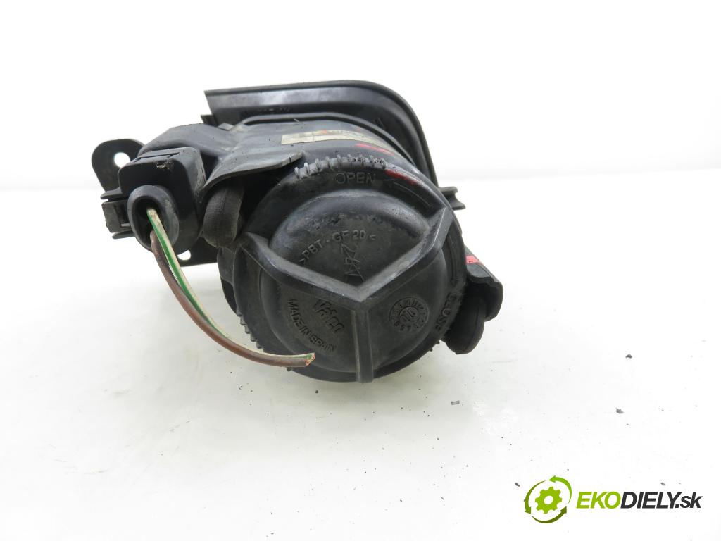 AUDI A6 Avant (4B5, C5) KOMBI 2001 220,00 4.2 quattro - ASG 4172,00 Hmlové svetlo, hmlovka L 4B3941699