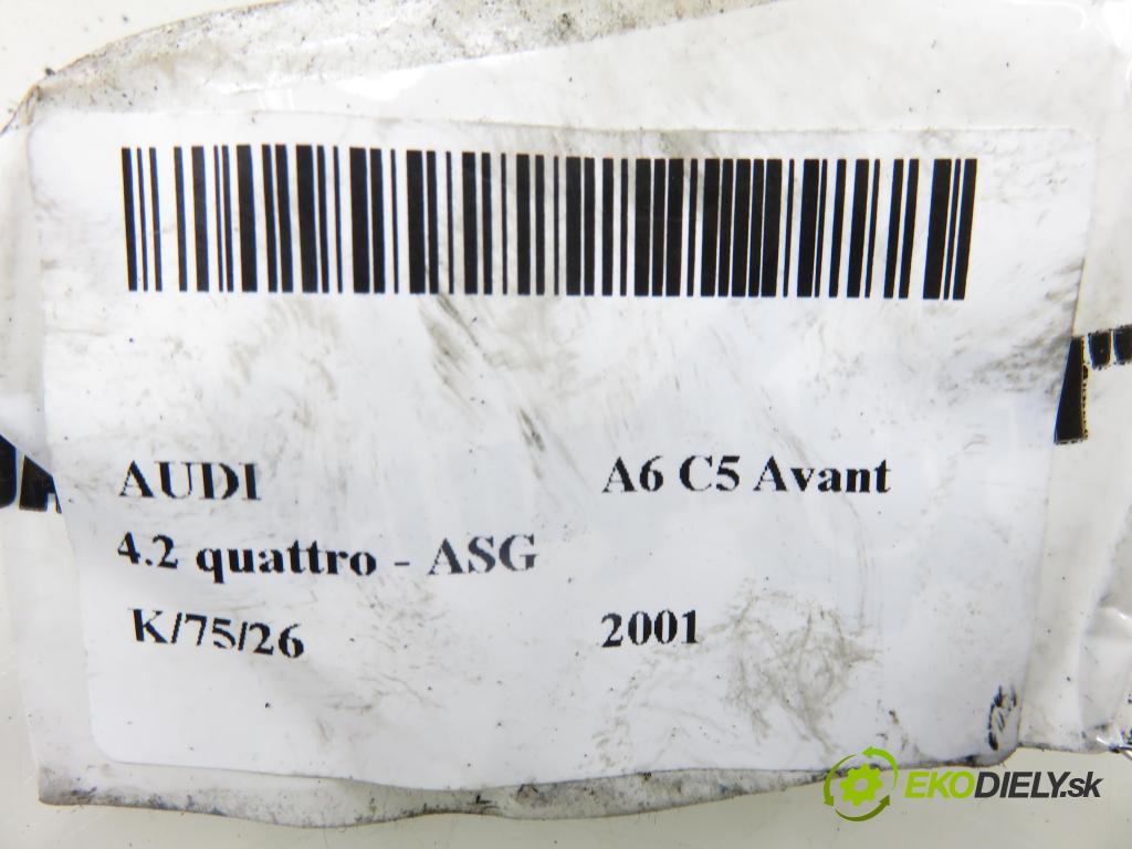 AUDI A6 Avant (4B5, C5) KOMBI 2001 220,00 4.2 quattro - ASG 4172,00 ostřikovač ostřikovače 4B3807721