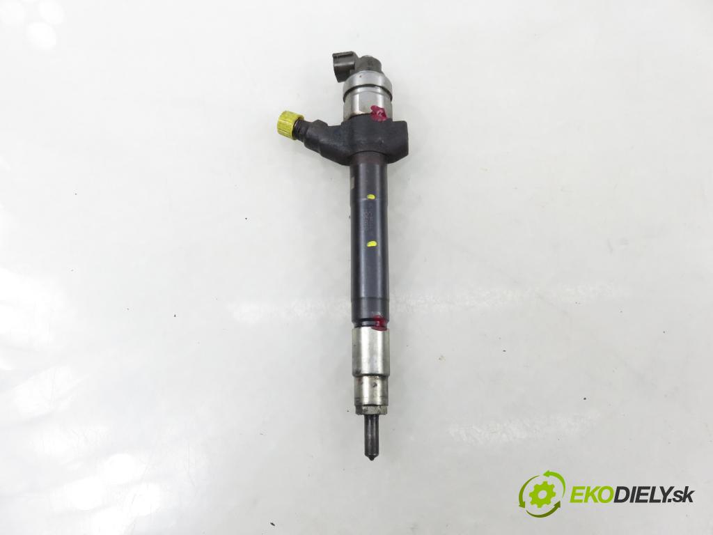 FORD TRANSIT Furgon (FA_ _) FURGON 2012 92,00 2.2 TDCi - CYFB 2198,00 vstrekovač 6C1Q9K546BC (Vstrekovač paliva)