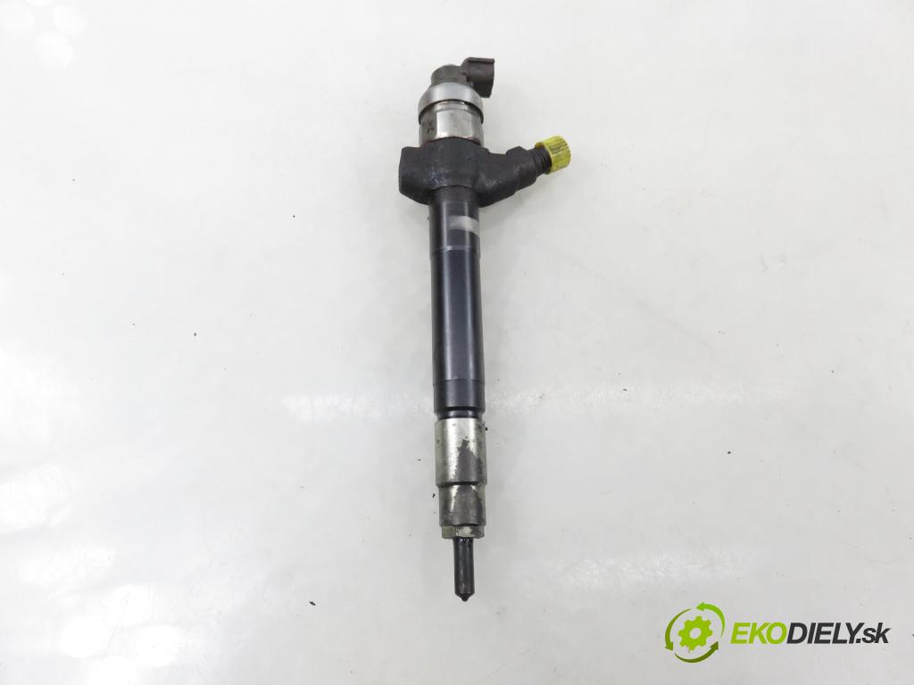 FORD TRANSIT Furgon (FA_ _) FURGON 2012 92,00 2.2 TDCi - CYFB 2198,00 vstrekovač 6C1Q9K546BC (Vstrekovač paliva)