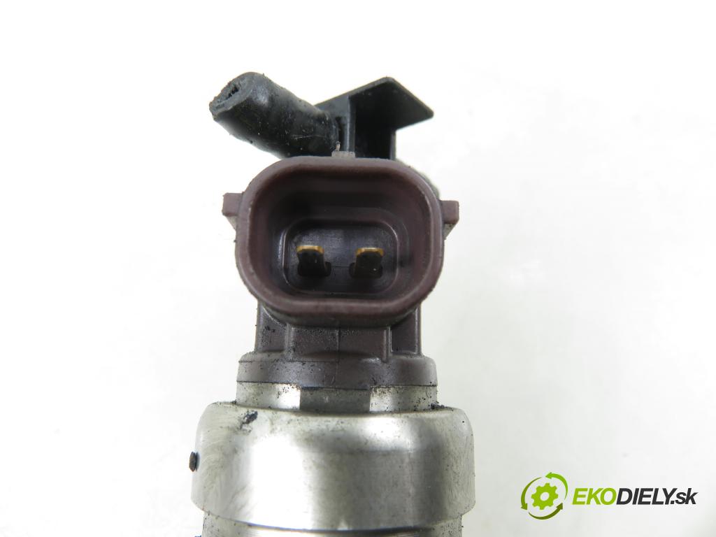 CITROEN JUMPER Skrzynia FURGON 2006 88,00 2.2 HDi 120 - 4HU (P22DTE) 2198,00 vstrekovač DCRI105800 (Vstrekovač paliva)