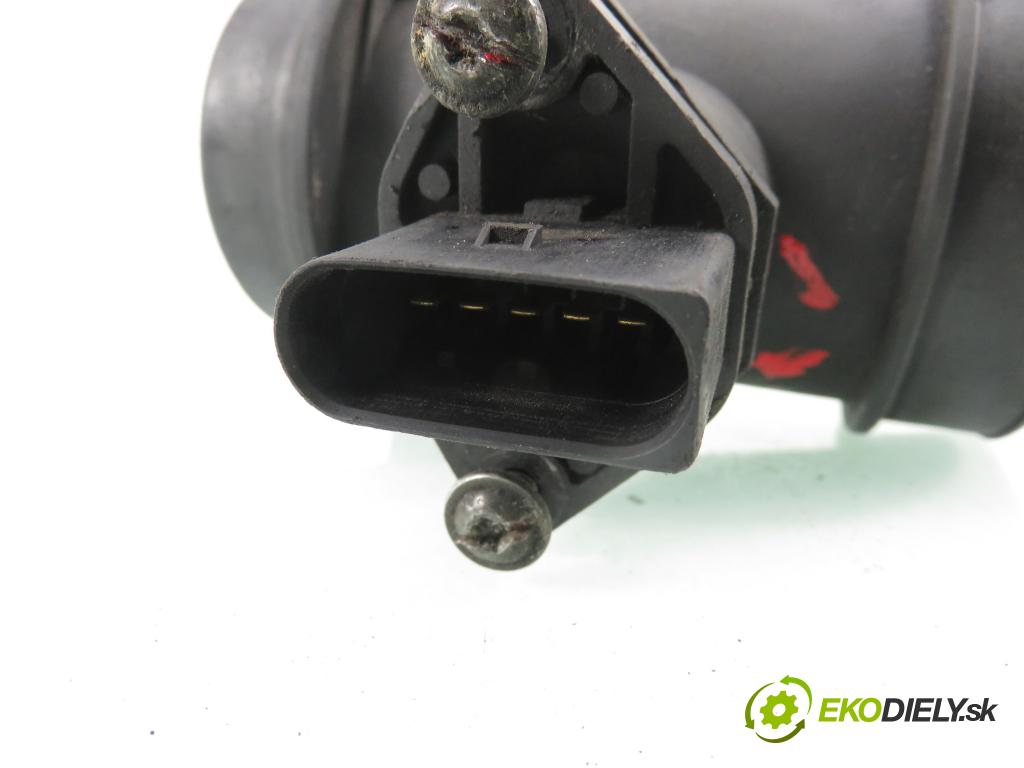 MERCEDES-BENZ VITO Autobus (638) BUS 2001 60,00 108 CDI 2.2 (638.194) - OM 611A (60 KW CDI) 2151,00 váha vzduchu vzduchu 0280217114 ; 0000940948