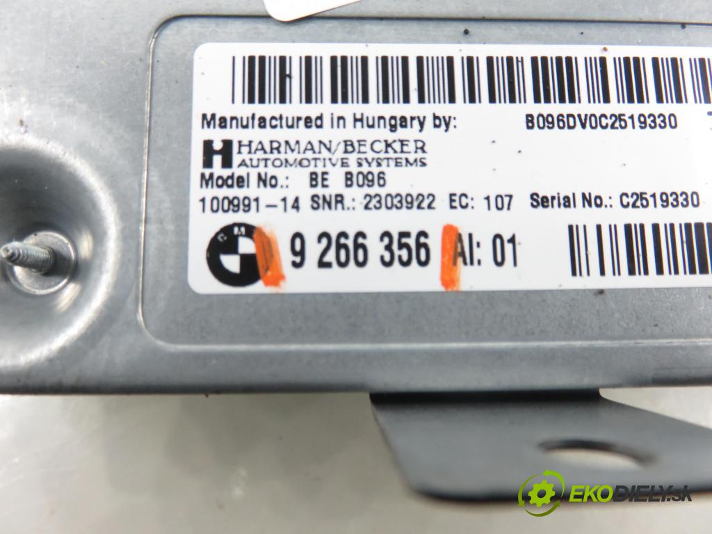 BMW 5 Touring (F11) KOMBI 2012 135,00 520 d 184 - N47 D20 C 1995,00 Zosilňovač 9266356 (Zosilňovač)