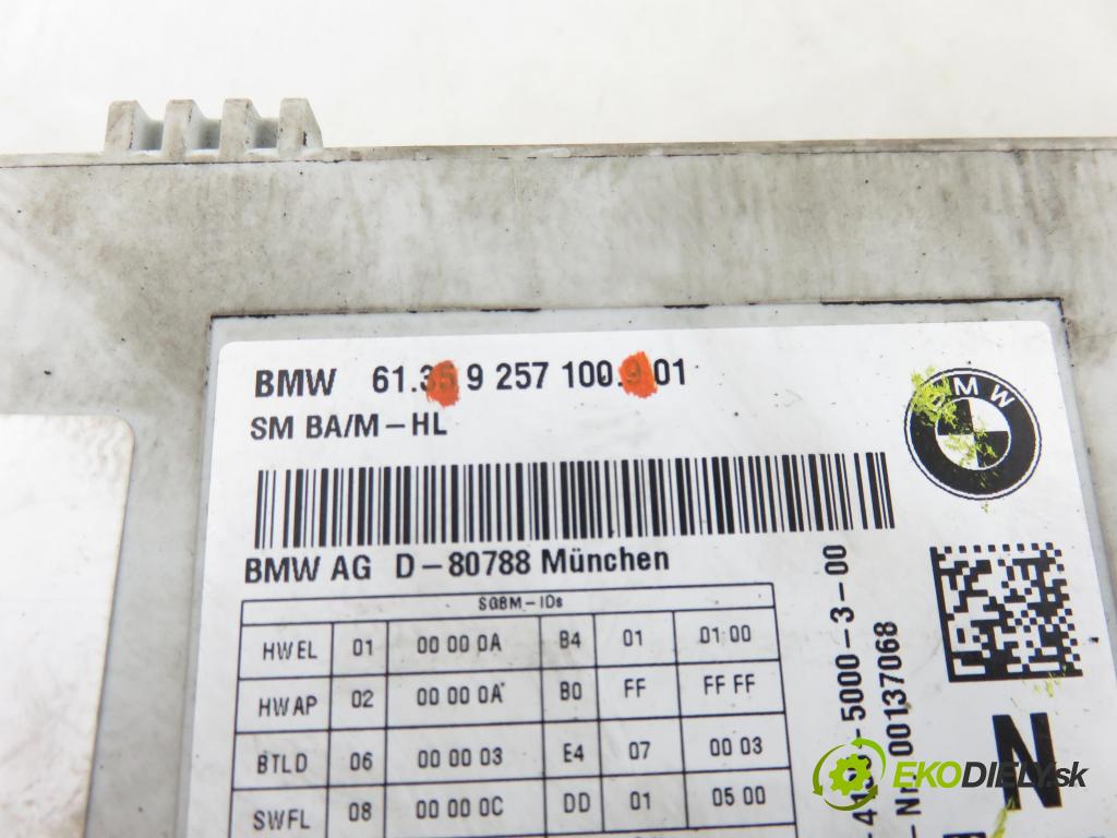 BMW 5 Touring (F11) KOMBI 2012 135,00 520 d 184 - N47 D20 C 1995,00 řídící jednotka / MODUL INNE 9257100