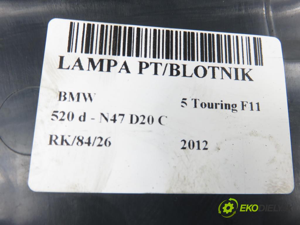 BMW 5 Touring (F11) KOMBI 2012 135,00 520 d 184 - N47 D20 C 1995,00 světlo pravé zadní