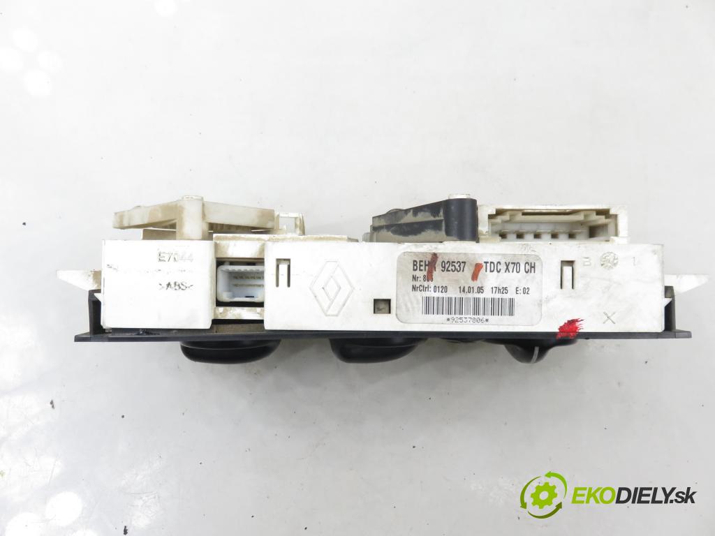 OPEL MOVANO Platforma / podwoyie (X70) FURGON 2004 0,00 2.5 DTi - G9U 754 2464,00 Panel topení 92537