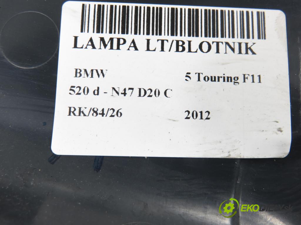 BMW 5 Touring (F11) KOMBI 2012 135,00 520 d 184 - N47 D20 C 1995,00 světlo levé zadní