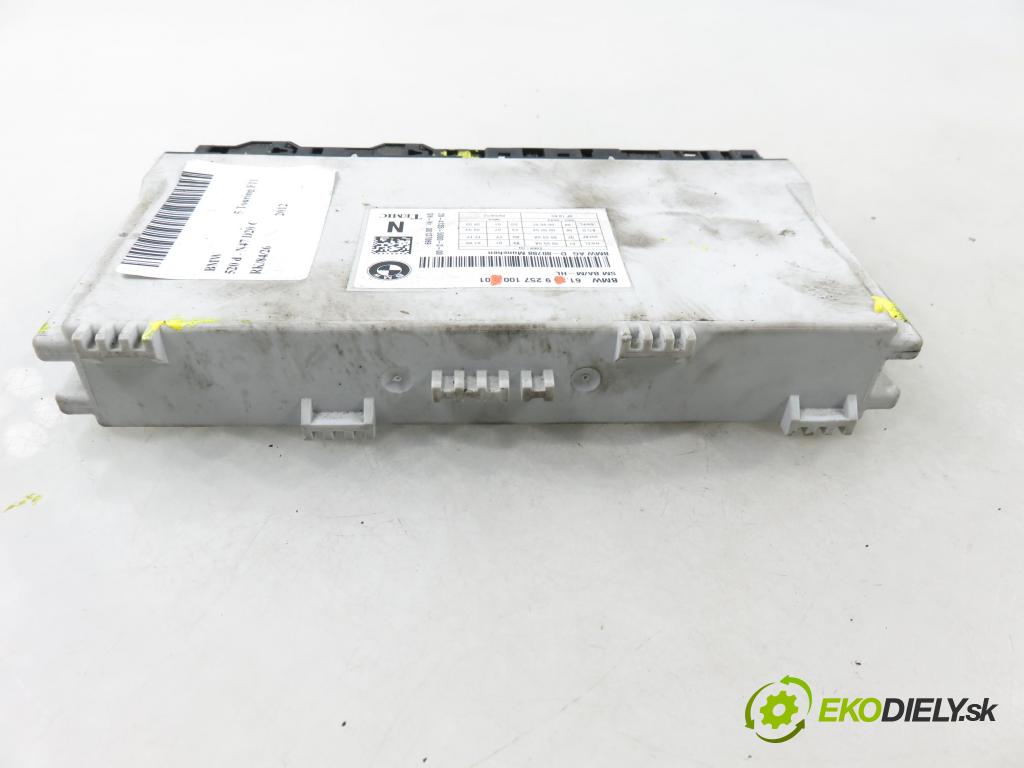 BMW 5 Touring (F11) KOMBI 2012 135,00 520 d 184 - N47 D20 C 1995,00 řídící jednotka / MODUL INNE 9257100