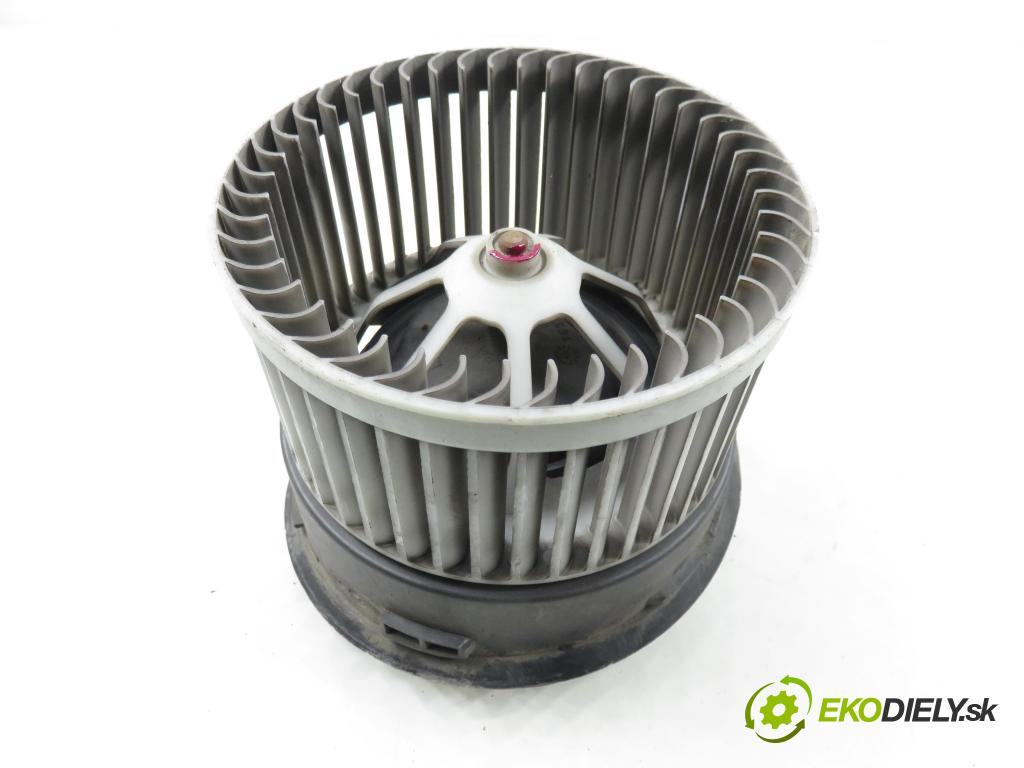 PEUGEOT 407 SW (6E_) KOMBI 2004 100,00 2.0 HDi 135 - RHR 1997,00 ventilátor větráku 4PUH18456AF ; 6441S3 ; 7737080501AF