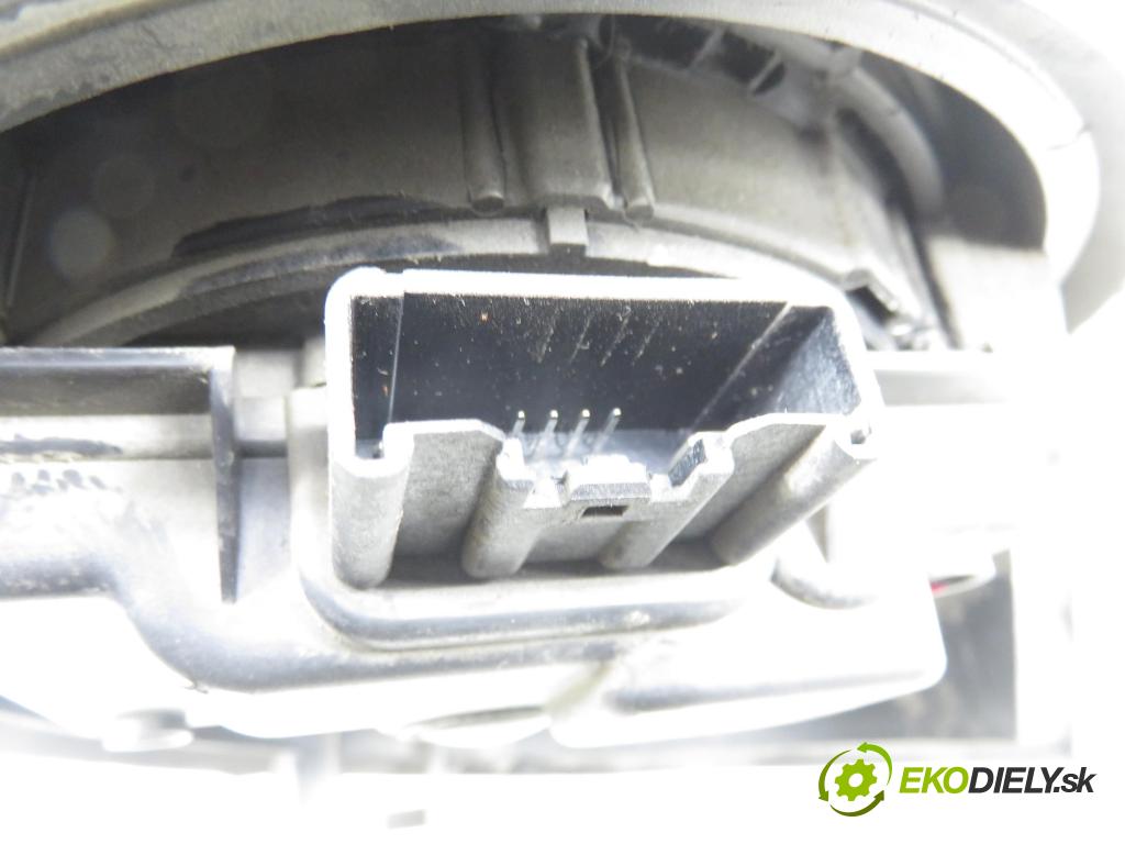 PEUGEOT 407 SW (6E_) KOMBI 2004 100,00 2.0 HDi 135 - RHR 1997,00 ventilátor větráku 4PUH18456AF ; 6441S3 ; 7737080501AF