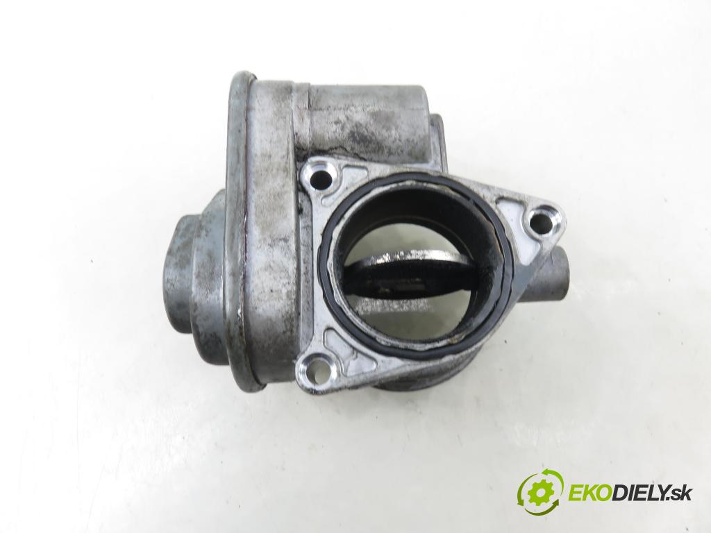 AUDI A3 (8L1) HB 2002 74,00 1.9 TDI - AXR 1896,00 škrtíci klapka 038128063G (Škrticí klapka)