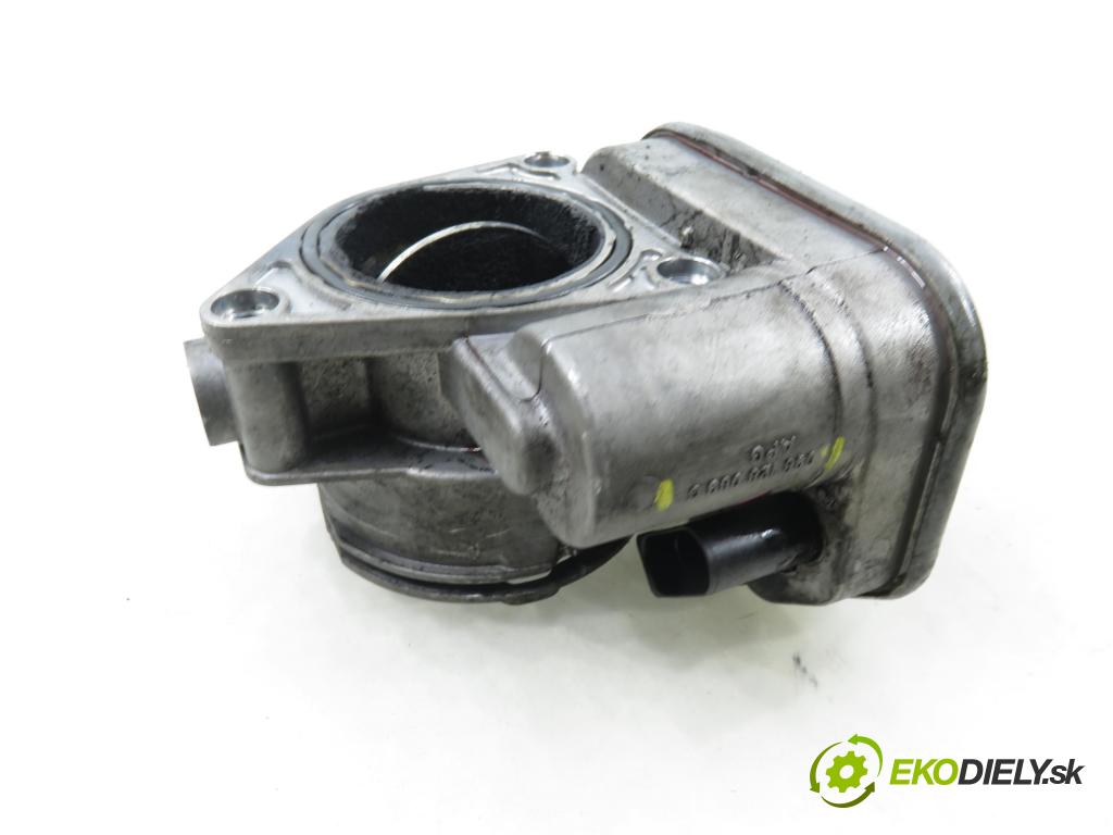 AUDI A3 (8L1) HB 2002 74,00 1.9 TDI - AXR 1896,00 škrtíci klapka 038128063G (Škrticí klapka)