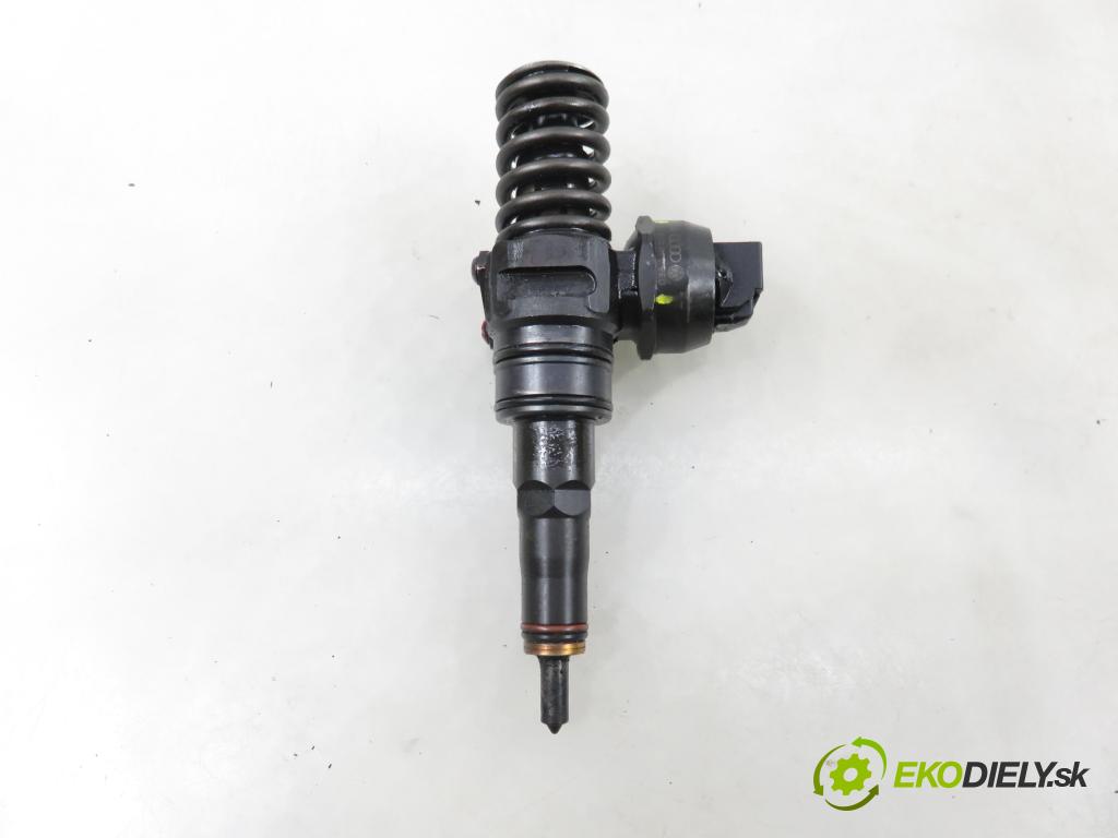 VW TRANSPORTER V Skrzynia (7HA, 7HH, 7EA, 7EH) FURGON 2004 77,00 1.9 TDI PD 105 - AXB 1896,00 Vstrekovač 038130073AG ; 0414720215 (Vstrekovač paliva)