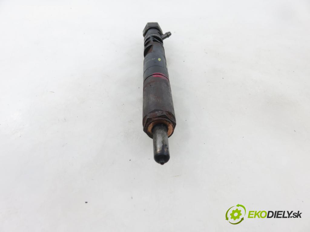 FORD FOCUS (DAW, DBW) HB 2001 85,00 1.8 TDCi - F9DA 1753,00 vstrekovač 1S4Q9F593AF ; EJBR01601Z (Vstrekovač paliva)