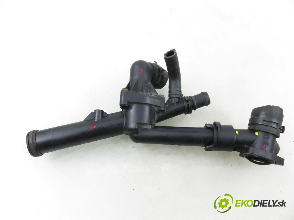 VW PASSAT B6 Variant (3C5) KOMBI 2006 184,00 3.2 FSI 4motion - AXZ 3168,00 Rúra vody 03H121131