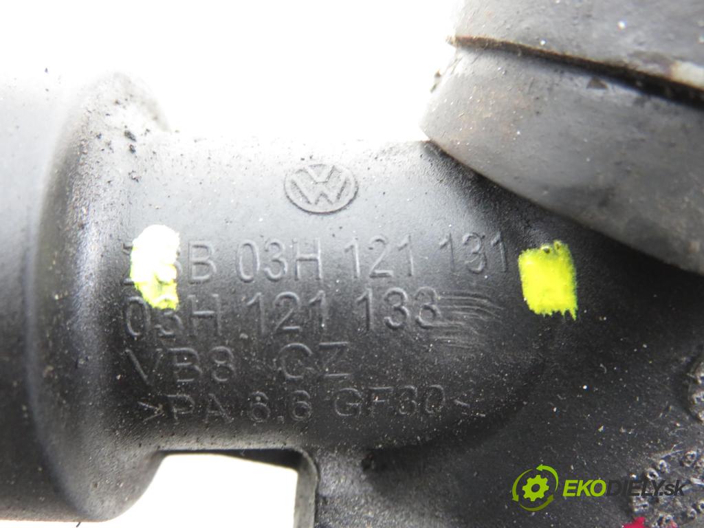 VW PASSAT B6 Variant (3C5) KOMBI 2006 184,00 3.2 FSI 4motion - AXZ 3168,00 Rúra vody 03H121131