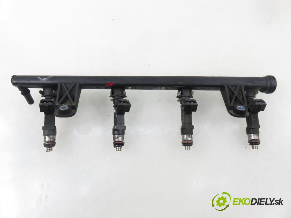 DACIA SANDERO HB 2011 64,00 1.6 - K7M 710 1598,00 Lišta vstrekovacia 0280158034 ; 8200227124 ; 8200494284A (Vstrekovacia lišta)