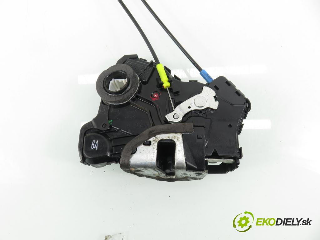 TOYOTA AURIS TOURING SPORTS (_E18_) KOMBI 2014 91,00 2.0 D-4D 124 (ADE186_) - 1AD-FTV 1998,00 zámok