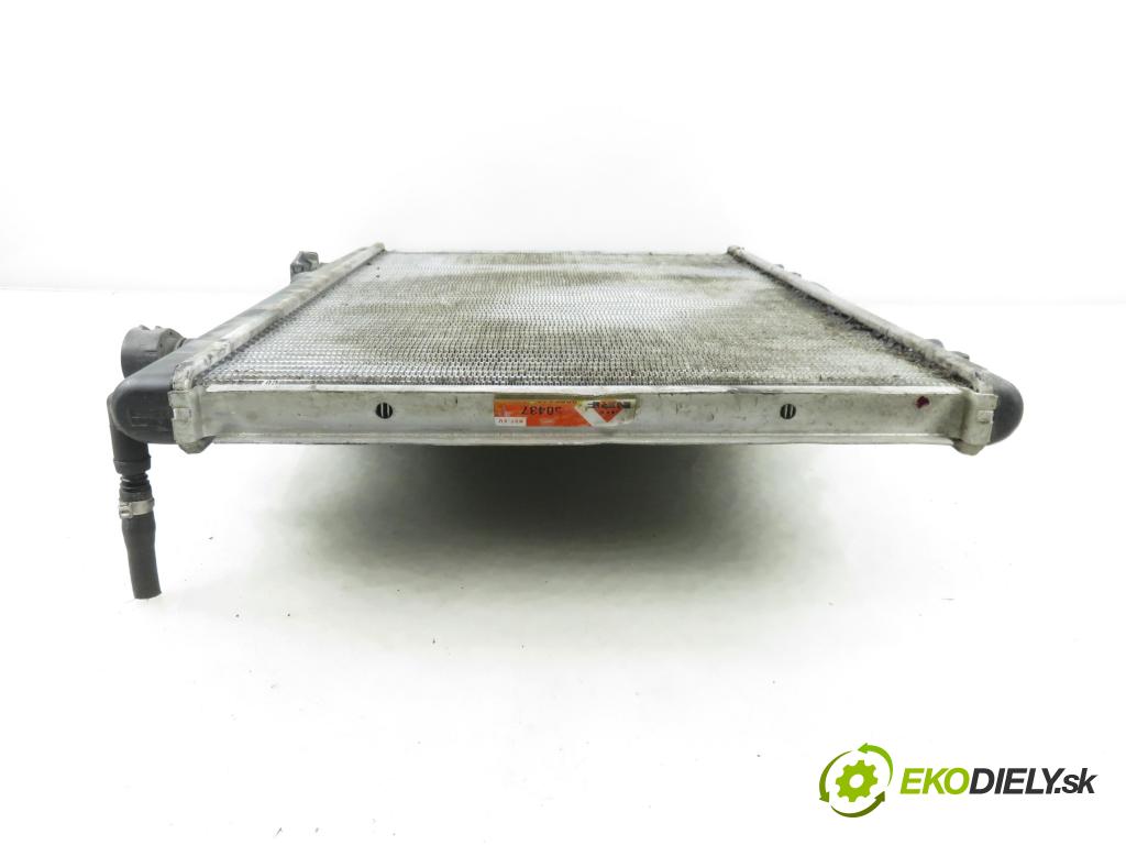 PEUGEOT 407 SW (6E_) KOMBI 2004 100,00 2.0 HDi 135 - RHR 1997,00 chladič vody 2002112