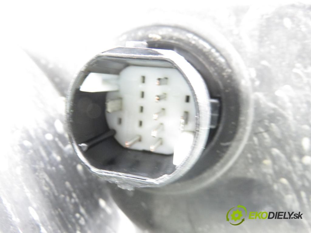 FIAT CROMA (194_) KOMBI 2006 110,00 1.9 D Multijet 150 - 939 A2.000 1910,00 světlo PP 51733560