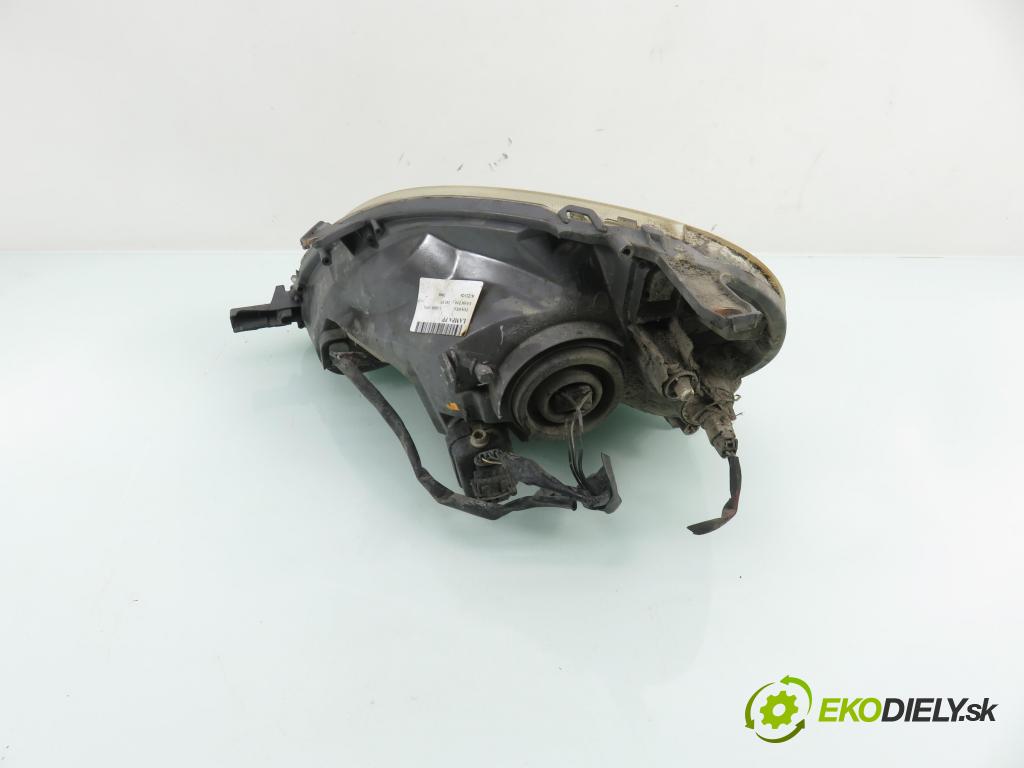 TOYOTA YARIS (_P1_) HB 2004 50,00 1.0 VVT- i 68 - 1SZ-FE 998,00 Svetlo PP