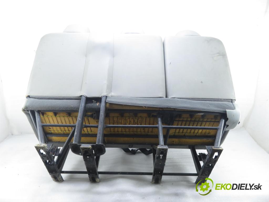 RENAULT TRAFIC II Autobus (JL) BUS 2005 74,00 1.9 dCI 100 (JL0C) - F9Q 760 1870,00 Sedadlá, sedačky Sedadlo