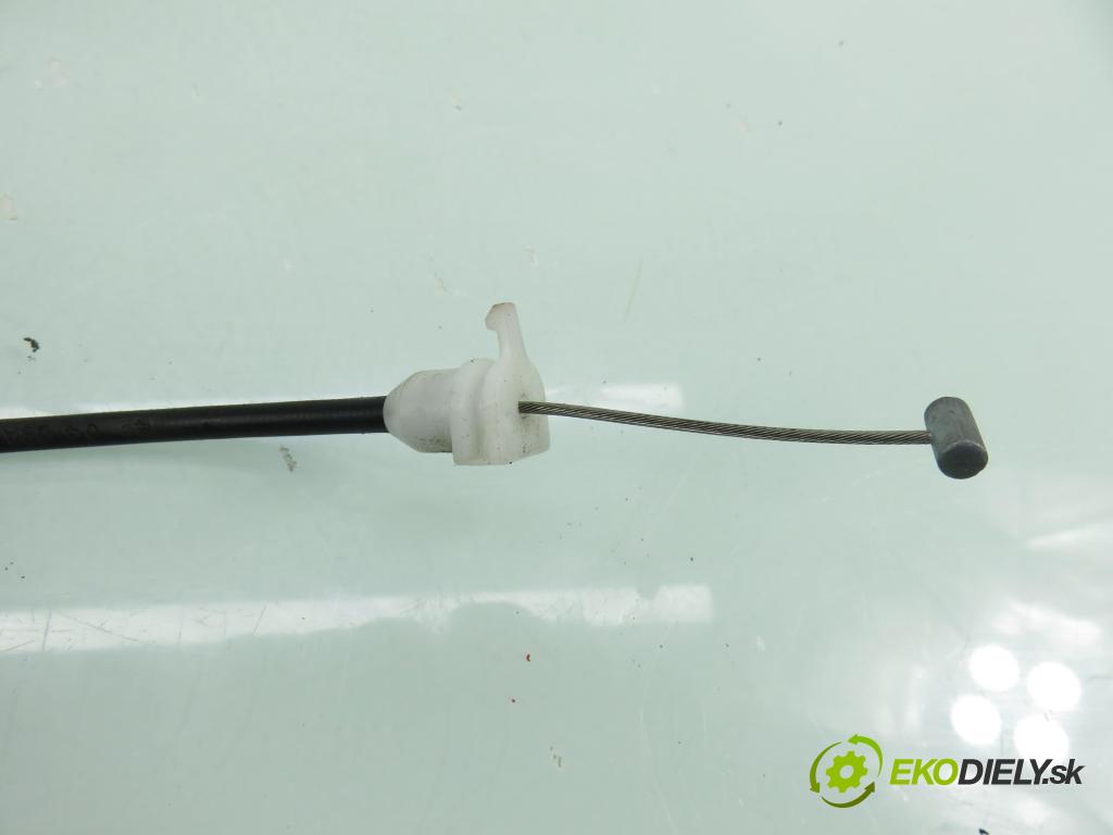 PEUGEOT 407 SW (6E_) KOMBI 2004 100,00 2.0 HDi 135 - RHR 1997,00 zámok