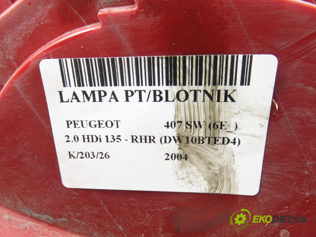 PEUGEOT 407 SW (6E_) KOMBI 2004 100,00 2.0 HDi 135 - RHR 1997,00 Svetlo pravé zadné