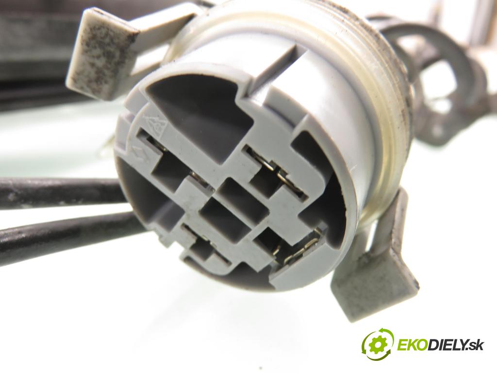 PEUGEOT 407 SW (6E_) KOMBI 2004 100,00 2.0 HDi 135 - RHR 1997,00 Ventilátor chladič klíma/voda