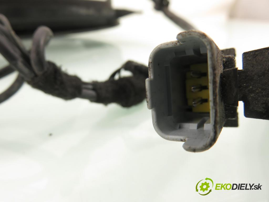 PEUGEOT 407 SW (6E_) KOMBI 2004 100,00 2.0 HDi 135 - RHR 1997,00 Ventilátor chladič klíma/voda