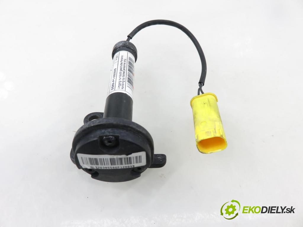 BMW 5 Touring (F11) KOMBI 2012 135,00 520 d 184 - N47 D20 C 1995,00 PIROTECHNICKÉ: 7263055