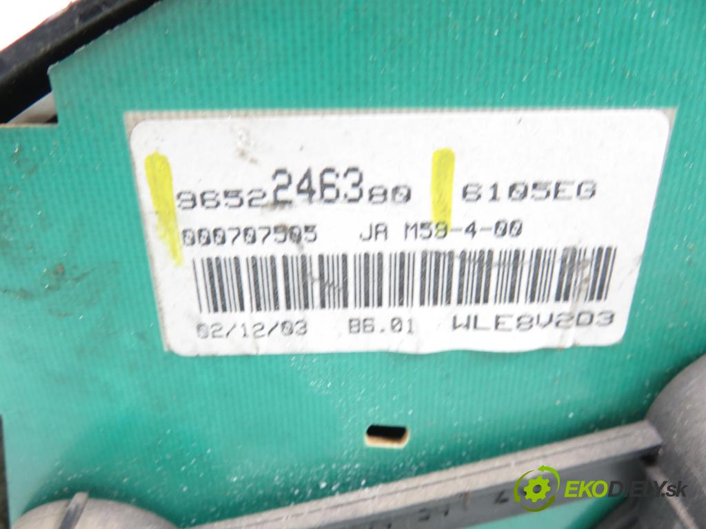 PEUGEOT PARTNER Combispace (5F) KOMBIVAN 2003 51,00 1.9 D - WJY (DW8B) 1868,00 Prístrojovka elektrický 9652246380