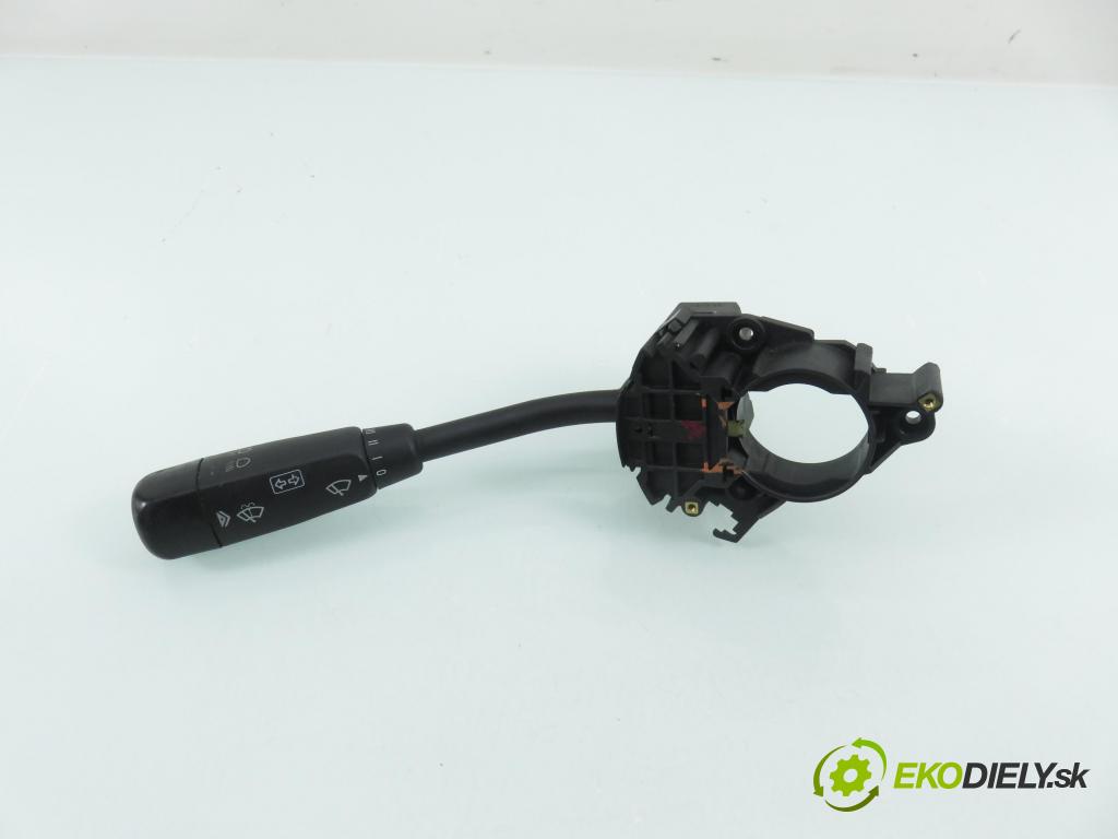 MERCEDES-BENZ KLASA A (W168) HB 2001 55,00 A 160 CDI 75 - OM 668.940 1689,00 / ŘAZENÍ / levá strana 1685450110