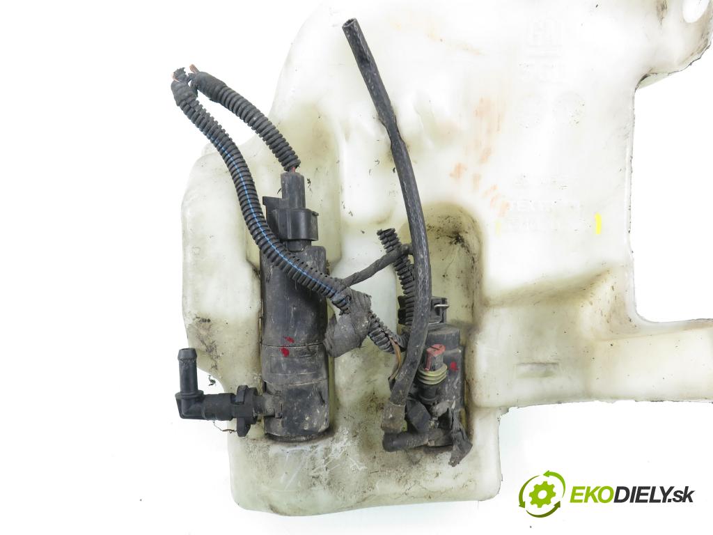 OPEL VECTRA C (Z02) SEDAN 2002 92,00 2.2 DTI 16V 125 - Y 22 DTR 2172,00 Nádržka ostrekovačov 551020308 (Kľučka dverí ostatné)