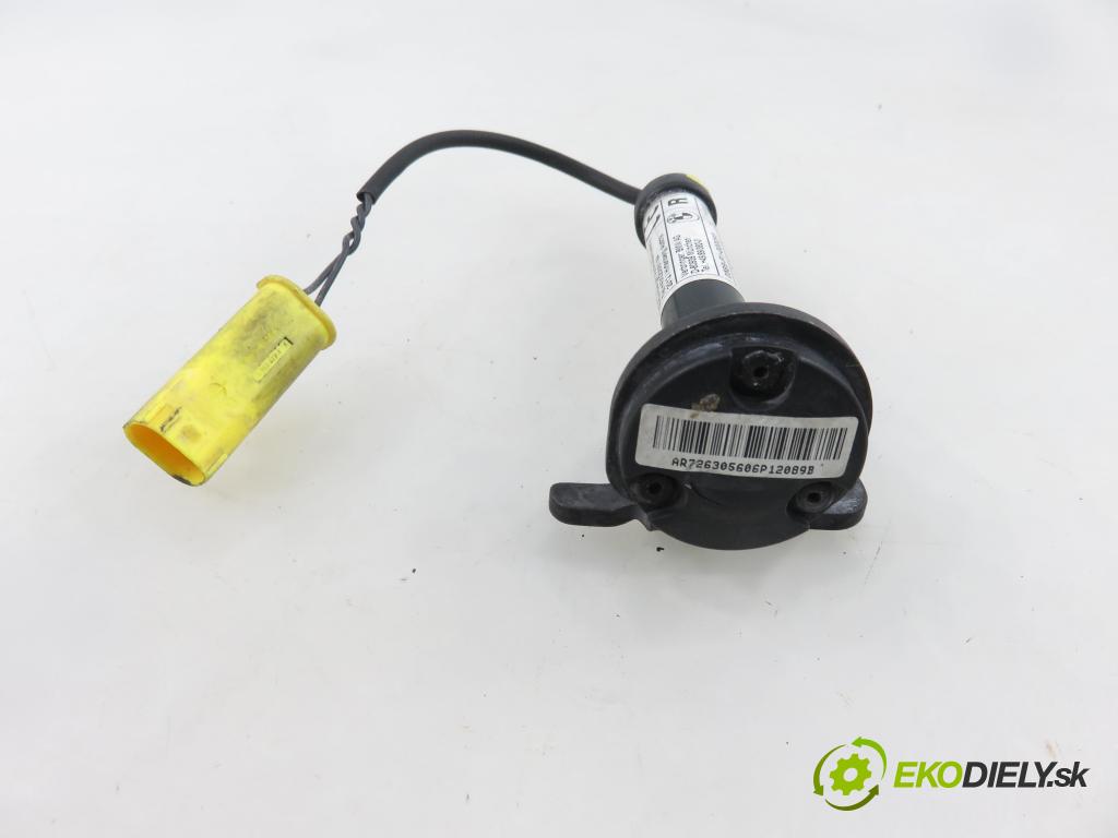 BMW 5 Touring (F11) KOMBI 2012 135,00 520 d 184 - N47 D20 C 1995,00 PIROTECHNICKÉ: 7263056