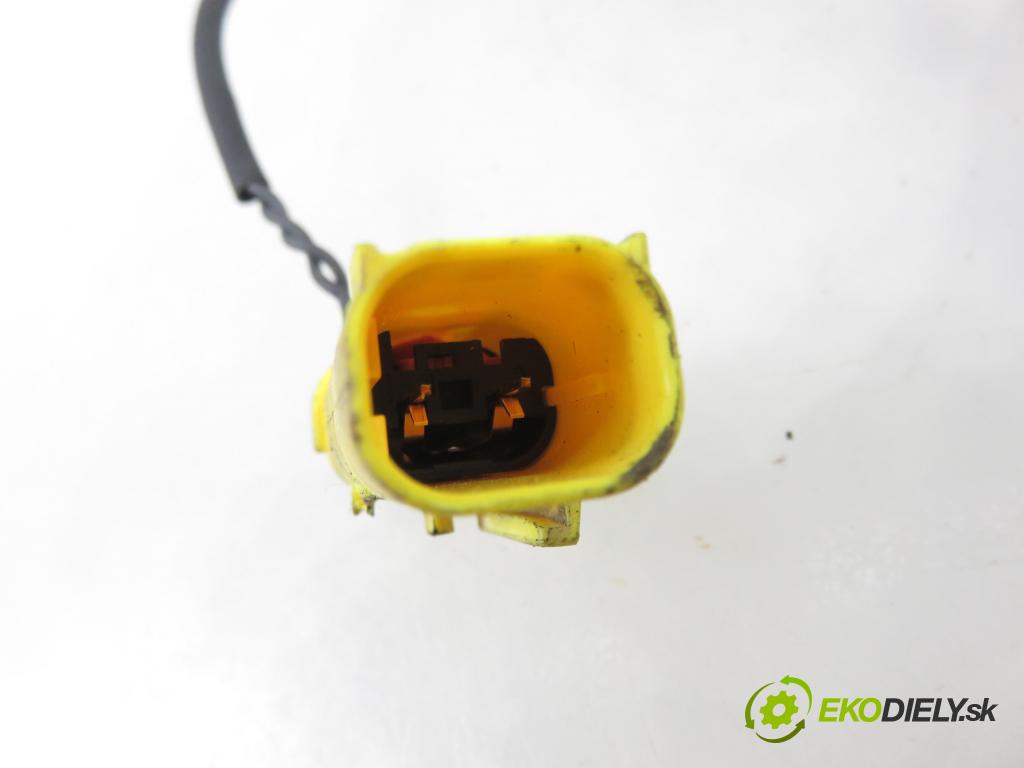 BMW 5 Touring (F11) KOMBI 2012 135,00 520 d 184 - N47 D20 C 1995,00 PIROTECHNICKÉ: 7263056