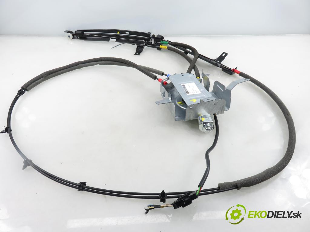 BMW 5 Touring (F11) KOMBI 2012 135,00 520 d 184 - N47 D20 C 1995,00 Motorček strešného okna  (Motorček ovládania strešného okna)