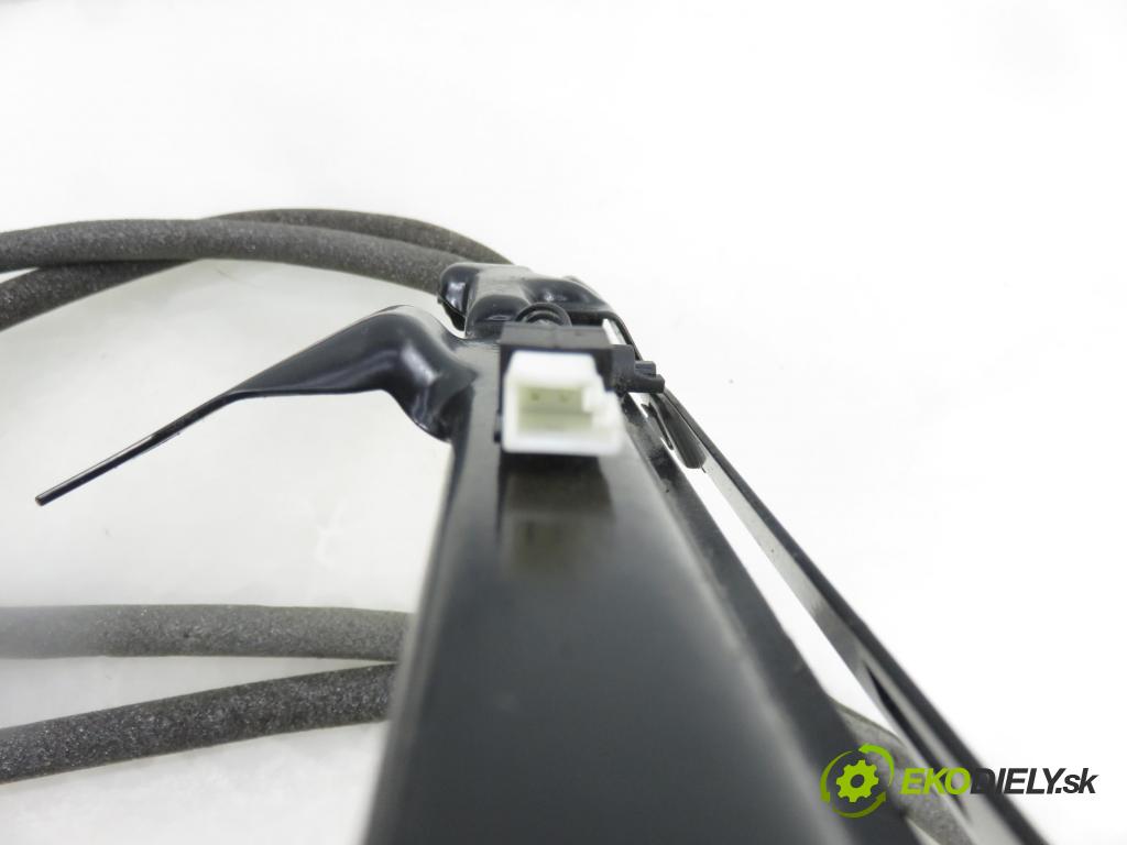 BMW 5 Touring (F11) KOMBI 2012 135,00 520 d 184 - N47 D20 C 1995,00 Motorček strešného okna  (Motorček ovládania strešného okna)