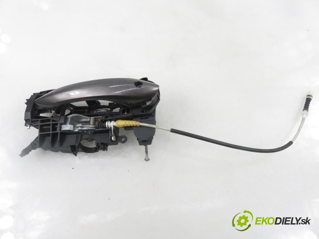 BMW 5 Touring (F11) KOMBI 2012 135,00 520 d 184 - N47 D20 C 1995,00 Kľučka LPZ 