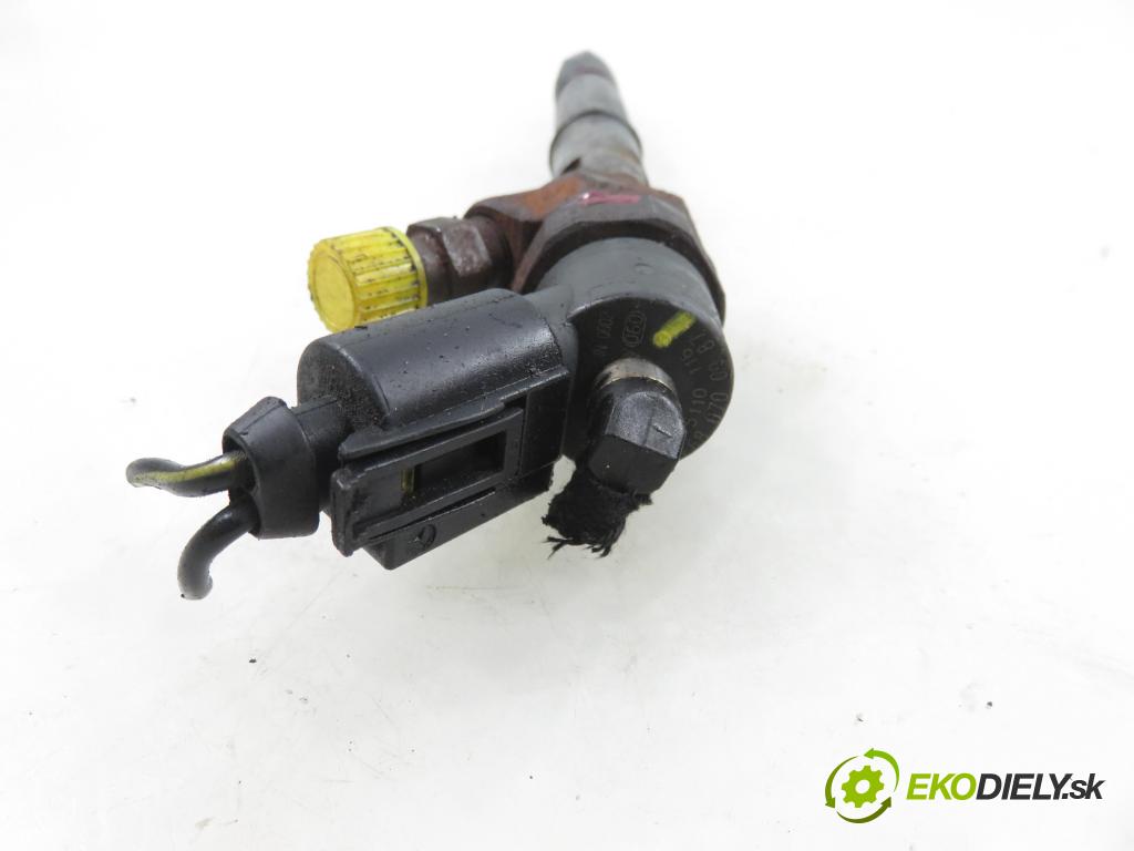 MERCEDES-BENZ KLASA A (W168) HB 2002 70,00 A 170 CDI 95 - OM 668.942 1689,00 vstrekovač 0445110116 ; 6680700987 (Vstrekovač paliva)