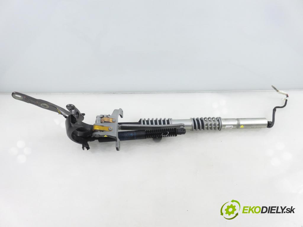 BMW 5 Touring (F11) KOMBI 2012 135,00 520 d 184 - N47 D20 C 1995,00 Teleskopy dveří kufr 7207015 ; 7210557 ; 7206639