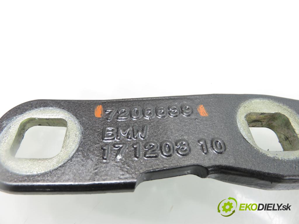 BMW 5 Touring (F11) KOMBI 2012 135,00 520 d 184 - N47 D20 C 1995,00 Teleskopy dveří kufr 7207015 ; 7210557 ; 7206639