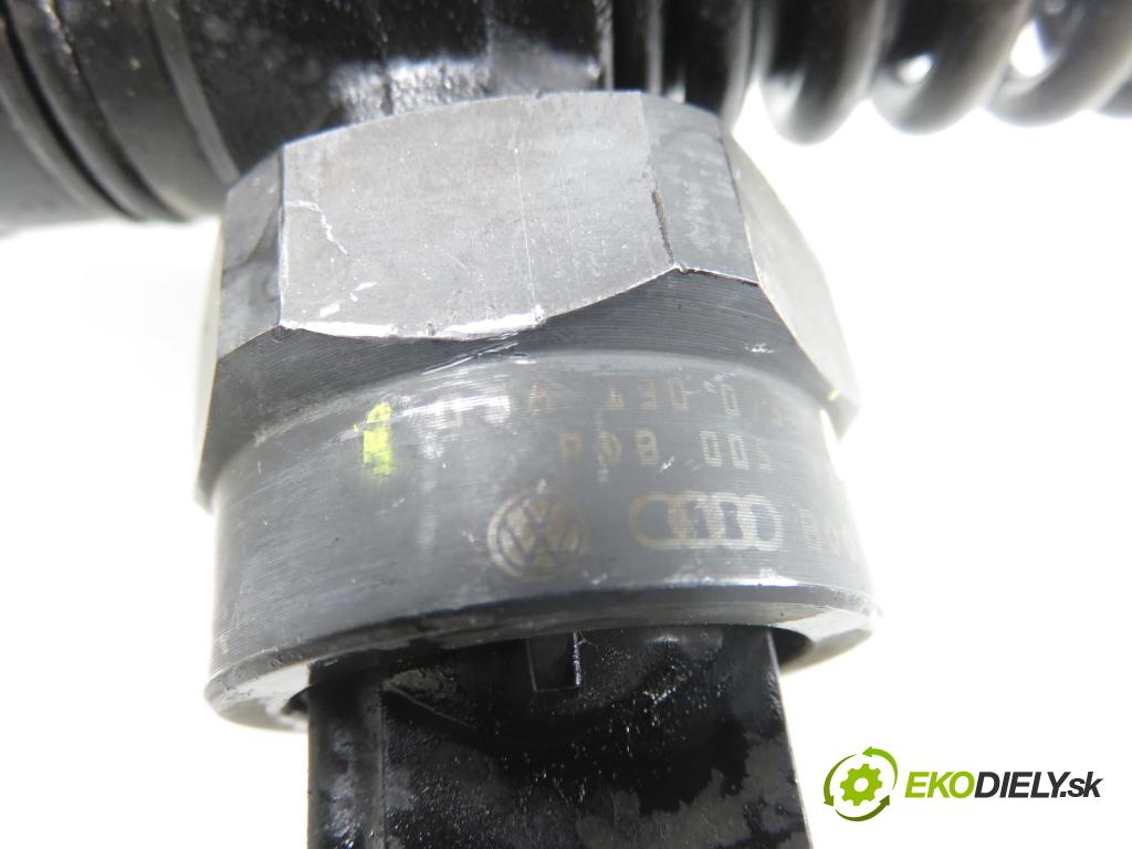 VW PASSAT B5 Variant (3B5) KOMBI 2000 85,00 1.9 TDI - ATJ 1896,00 Vstrekovač 038130073F ; 0414720007 (Vstrekovač paliva)