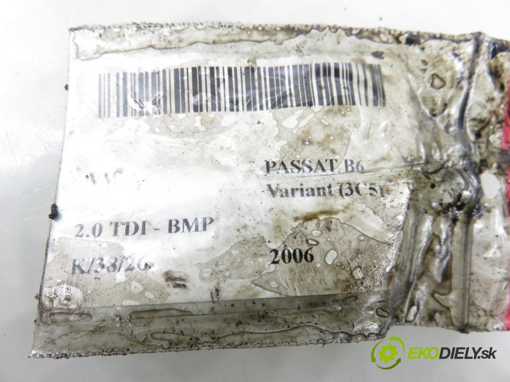 VW PASSAT B6 Variant (3C5) KOMBI 2006 103,00 2.0 TDI PD 8V 140 - BMP 1968,00 Vstrekovač 038130073BQ ; 0414720312 (Vstrekovač paliva)