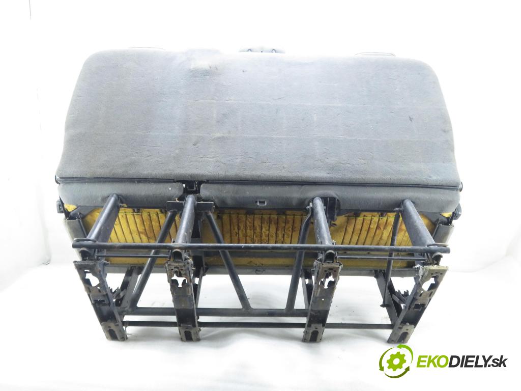 RENAULT TRAFIC II Autobus (JL) BUS 2005 74,00 1.9 dCI 100 (JL0C) - F9Q 760 1870,00 Sedadlá, sedačky Sedadlo 