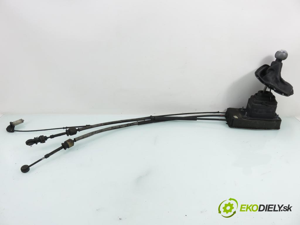 PEUGEOT 407 SW (6E_) KOMBI 2004 100,00 2.0 HDi 135 - RHR 1997,00 ZVEDÁK: 9641689880